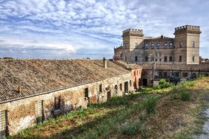 Esplora l'Enigma del Castello di Mesola - Museo del Cervo e del Bosco